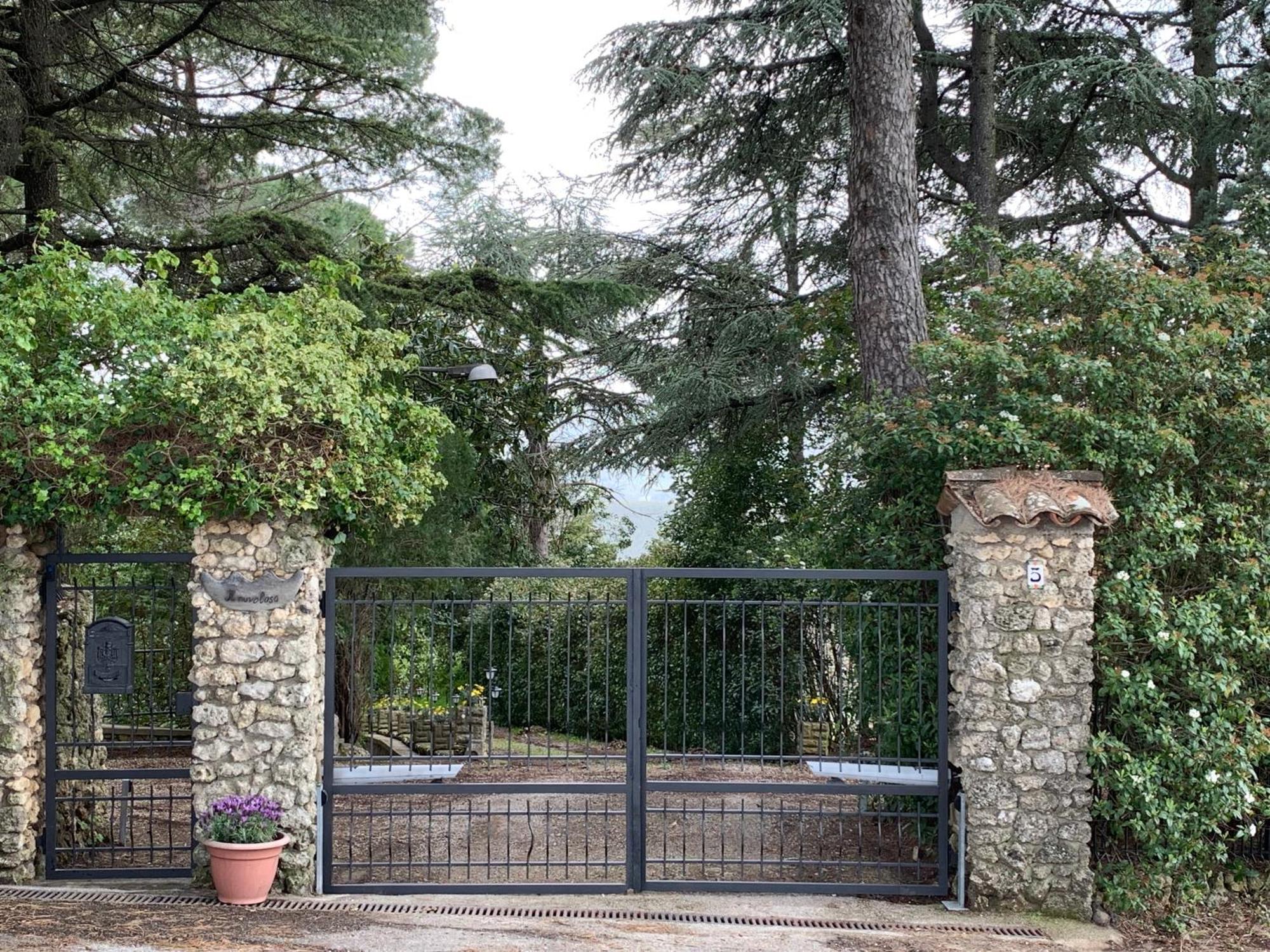 Il Nuvoloso 2 Città della Pieve Esterno foto